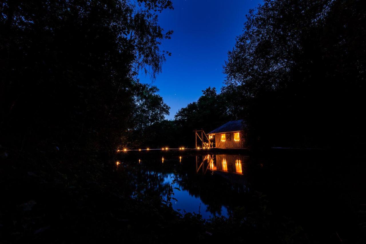 Les Ecolodges De L'Orbiere Forcé Exteriör bild